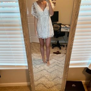 Lace white short sleeve dress 🤍